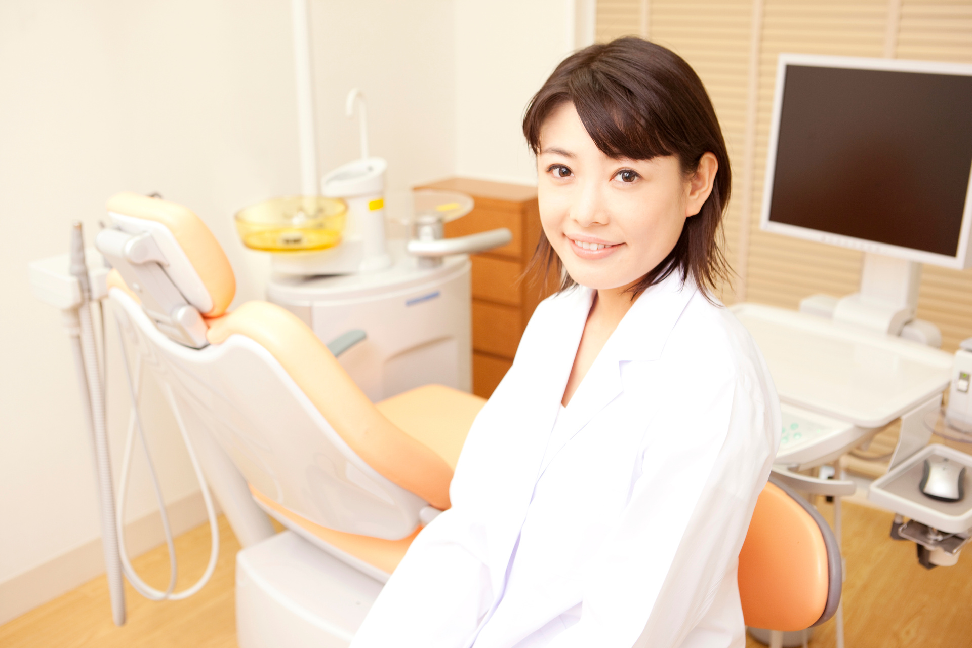 口腔外科として患者様をサポートする歯医者